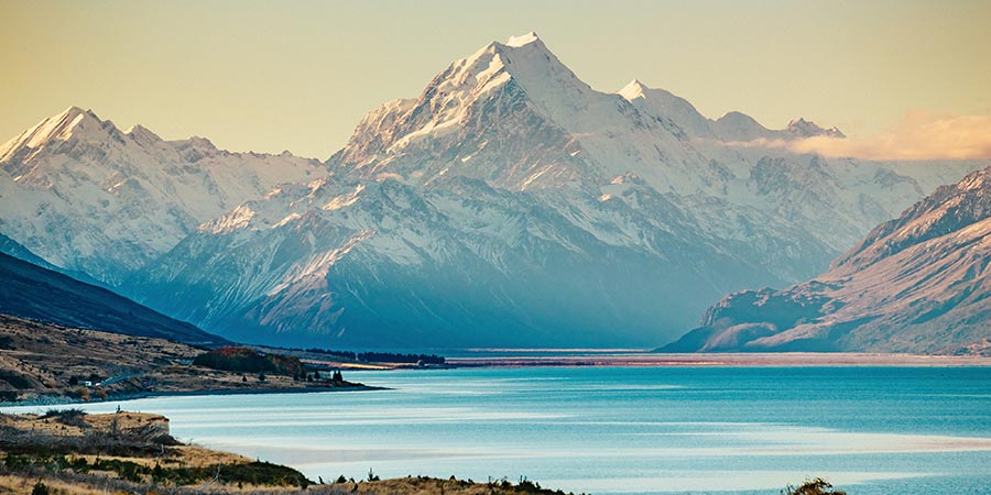 Encountering the incredible scenery of Mount Cook National Park