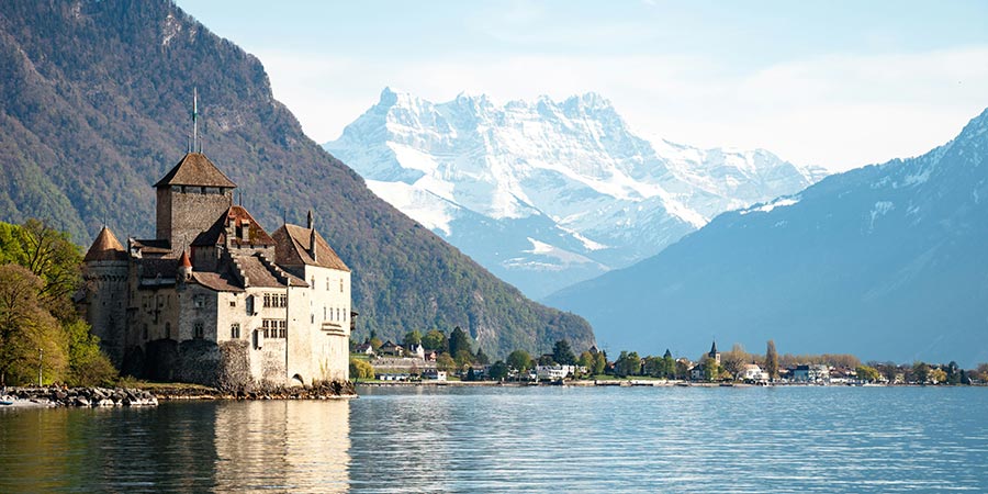 Visiting Château de Chillon